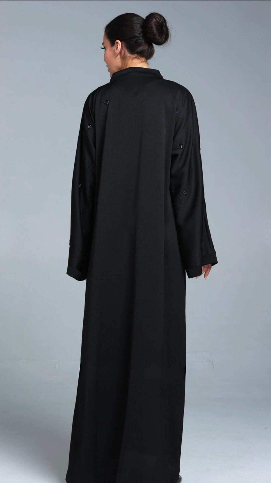 Nuha Abaya