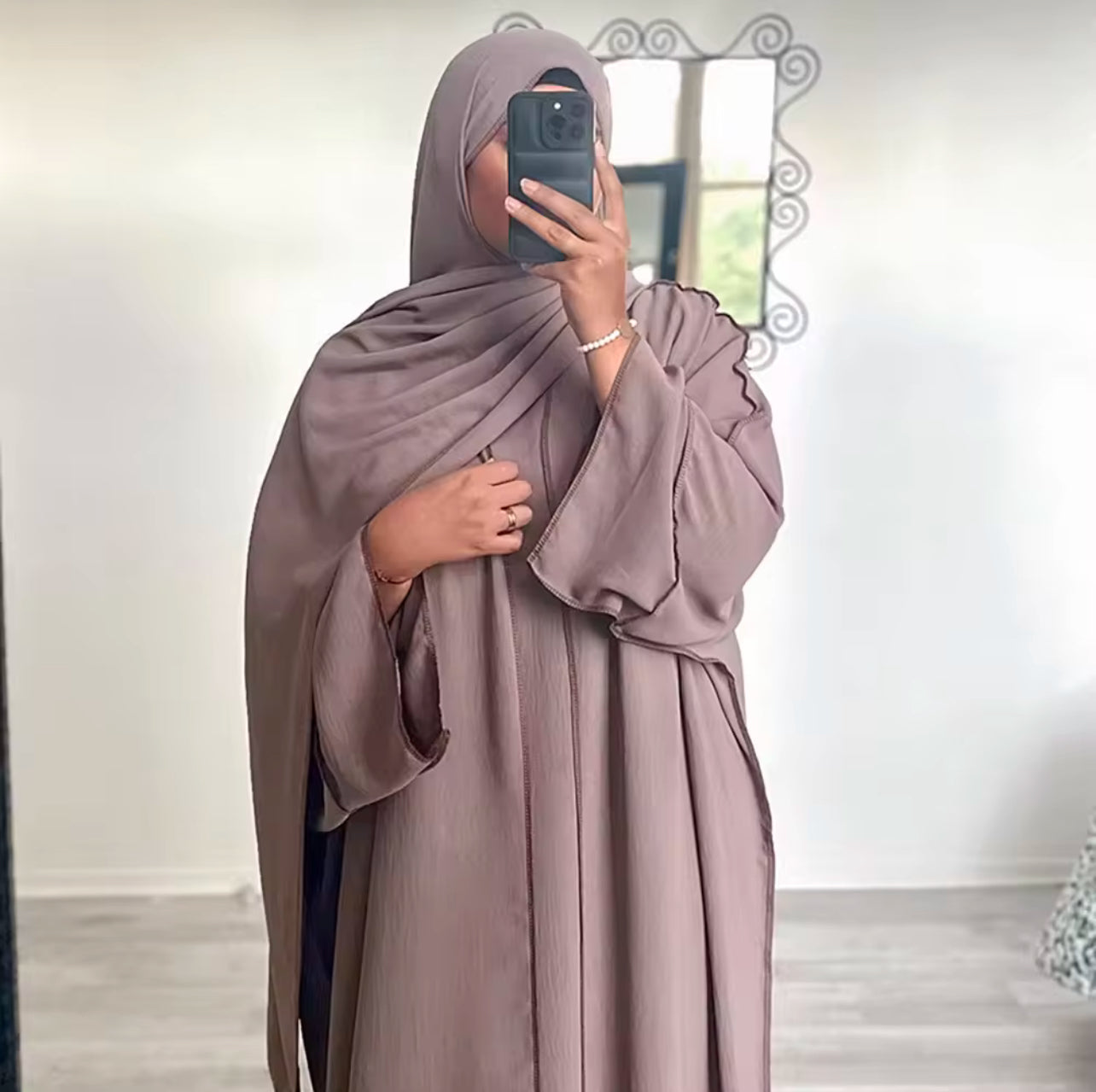 Emani Abaya