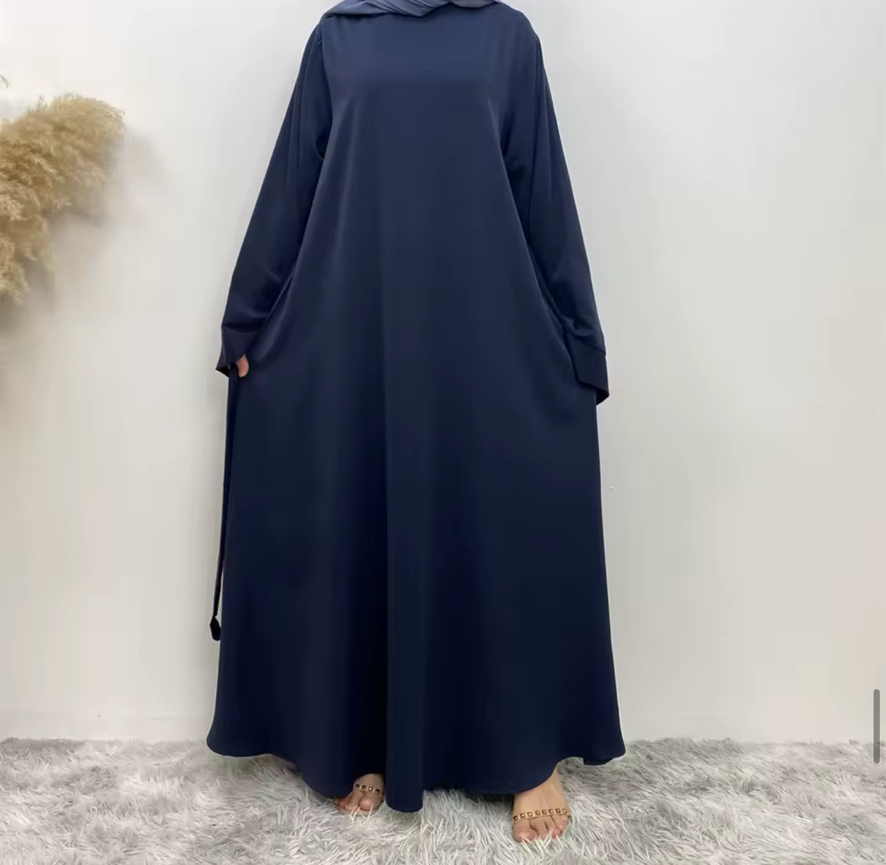 Luna Abaya