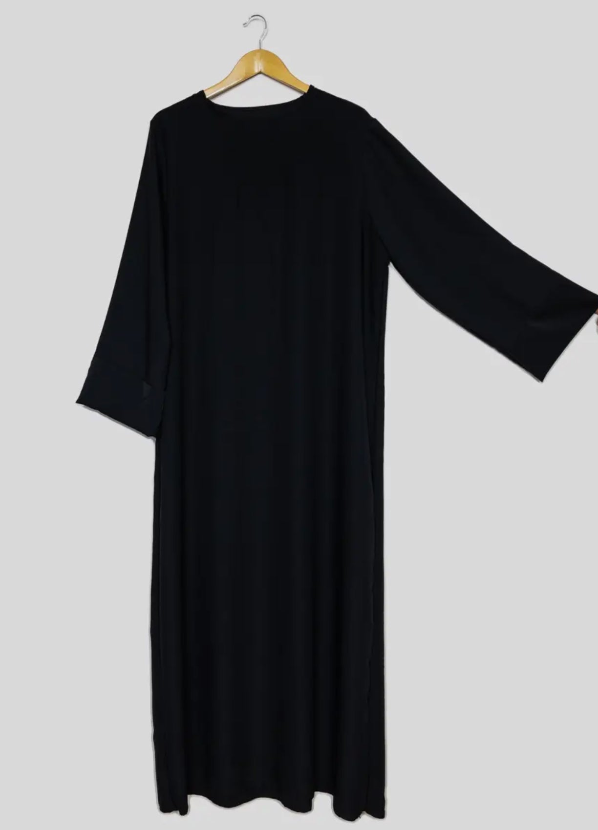 Luna Abaya