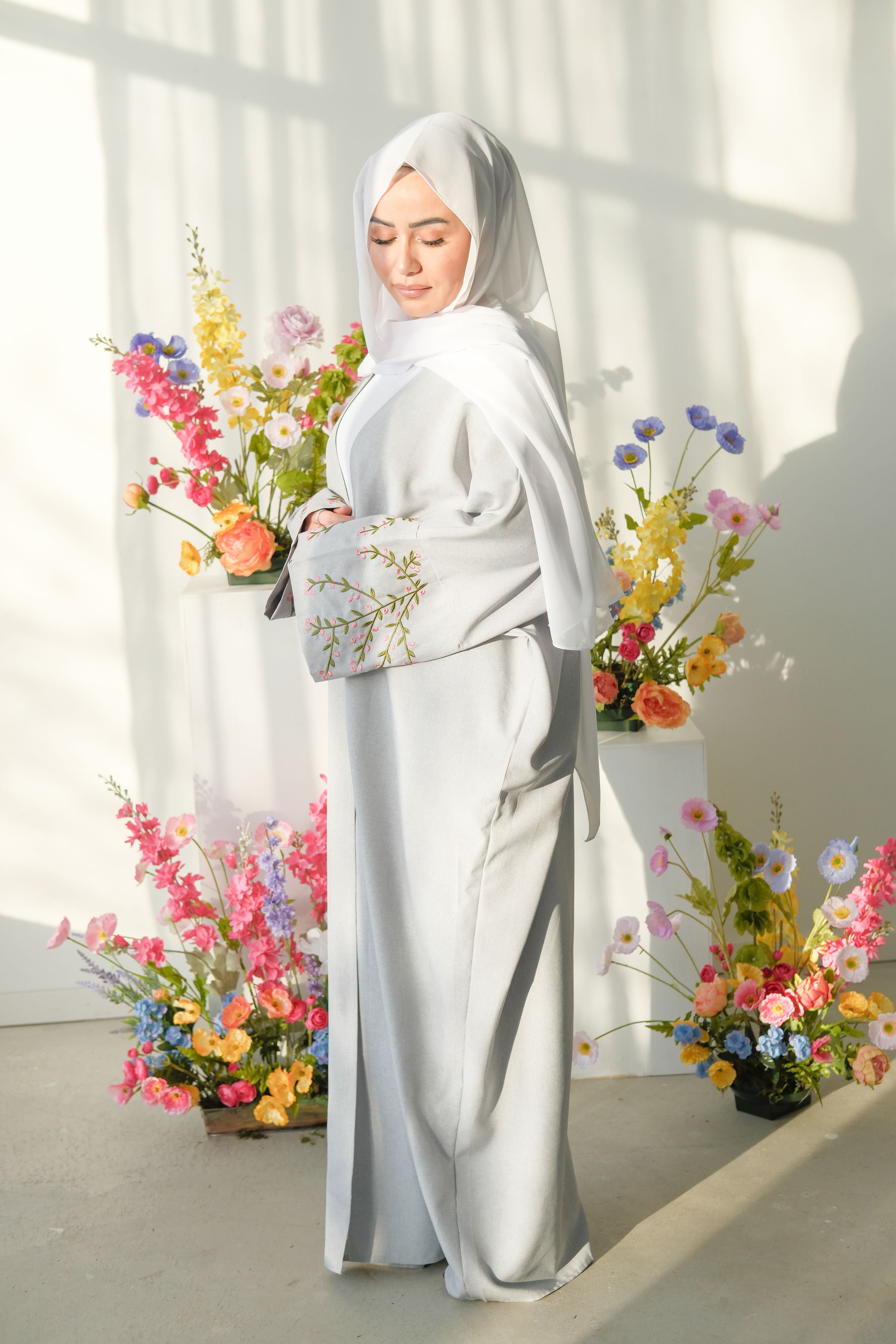 Floral Vines Embroidered Open Abaya Kimono