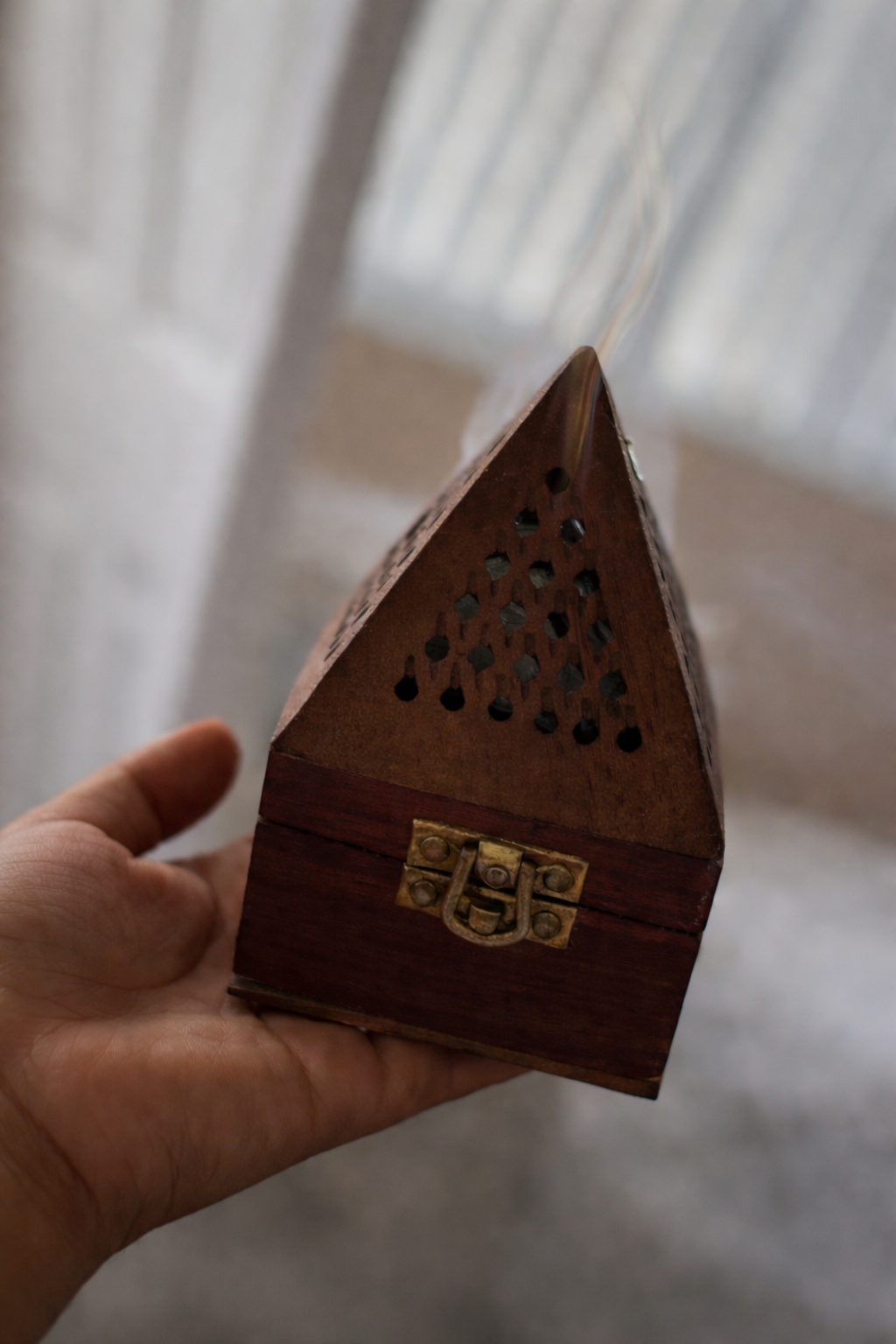 Wooden Bakhoor Burner - Salam Fashion