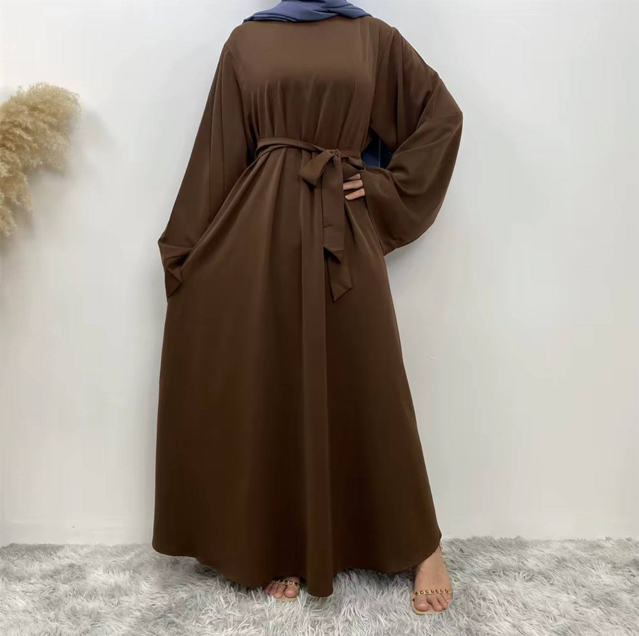 Luna Abaya