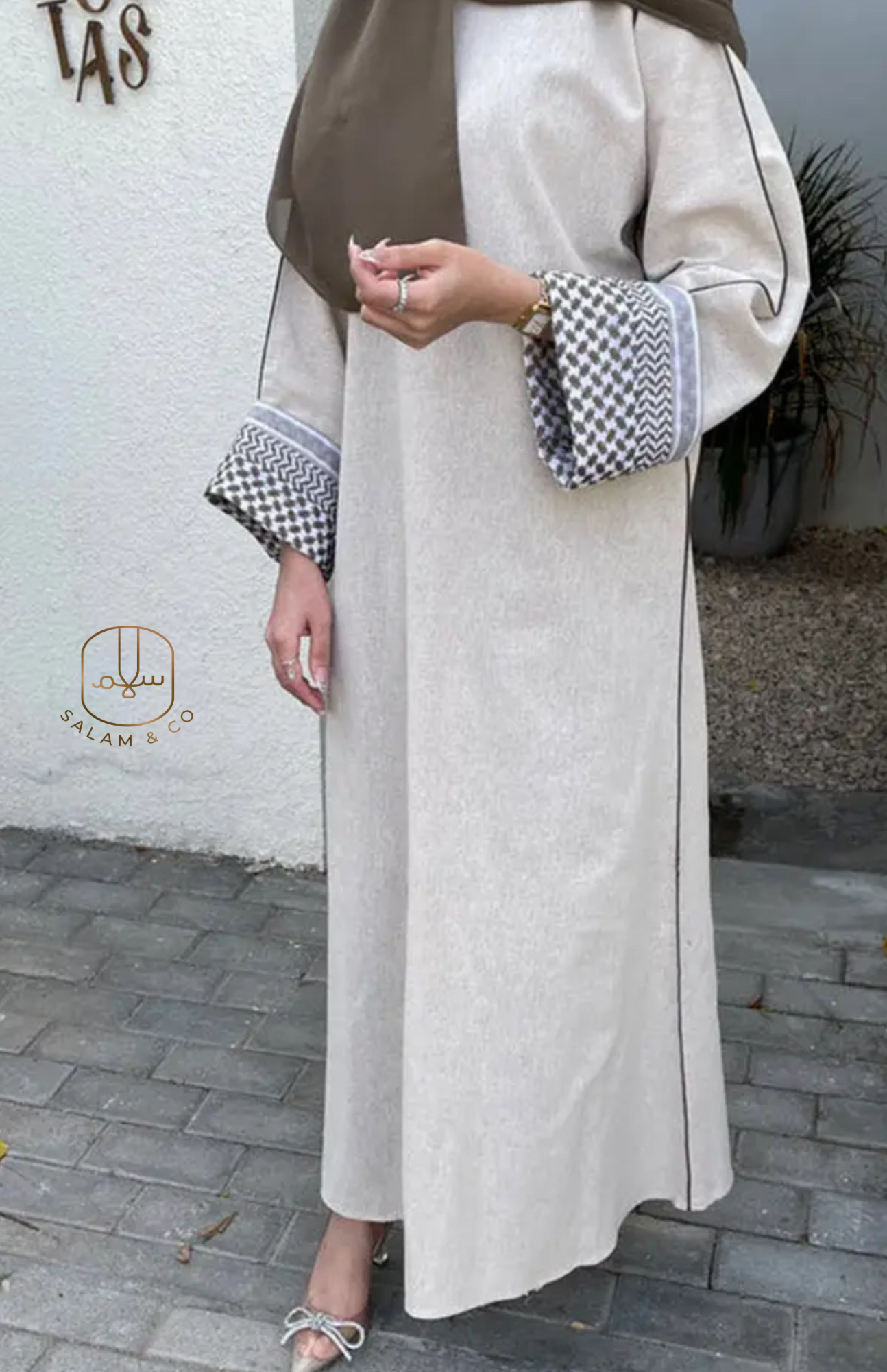 Keffiyeh Linen Abaya