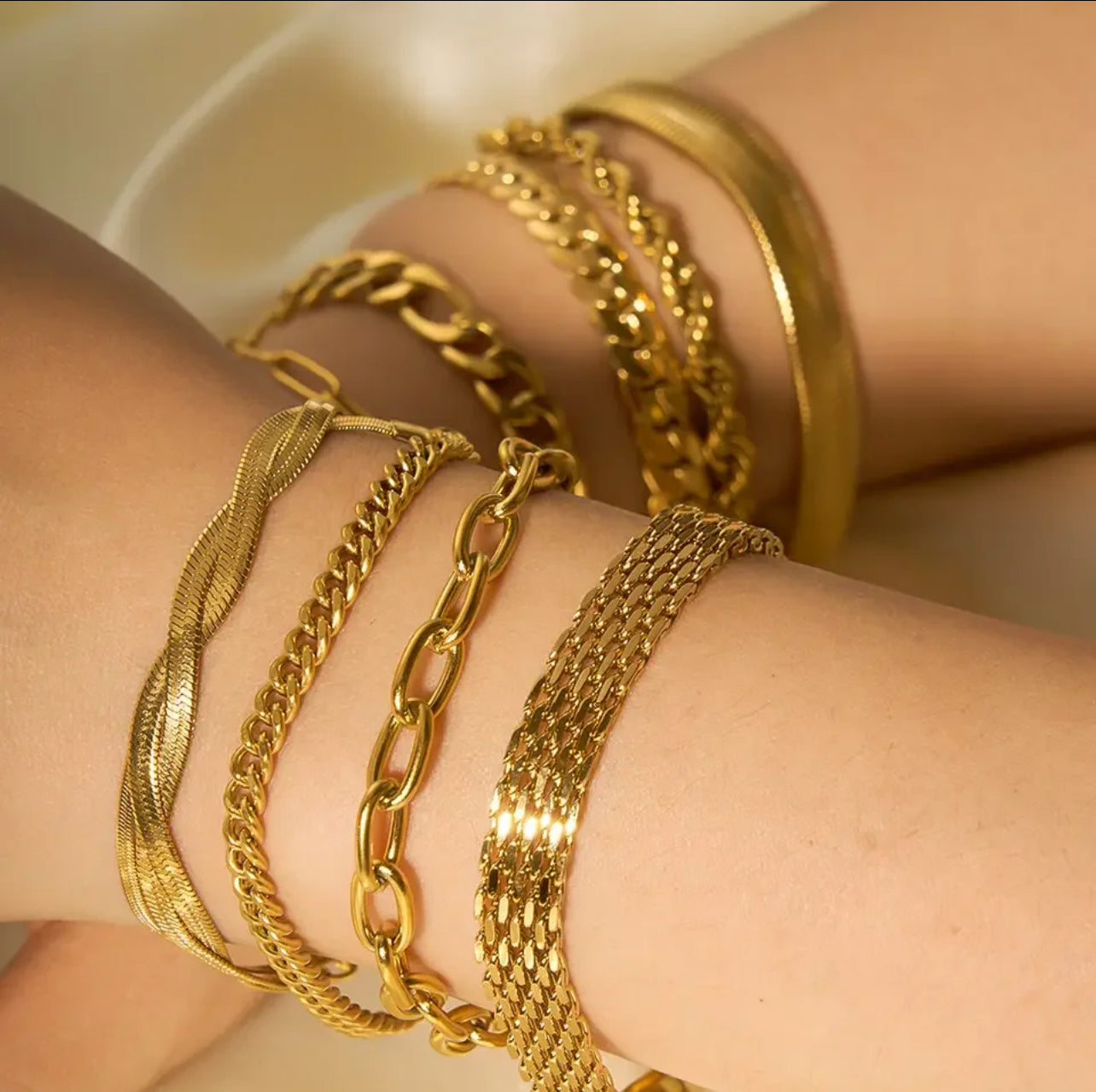 Paperclip Style Chain Bracelet Gold Plated Stainless Steel