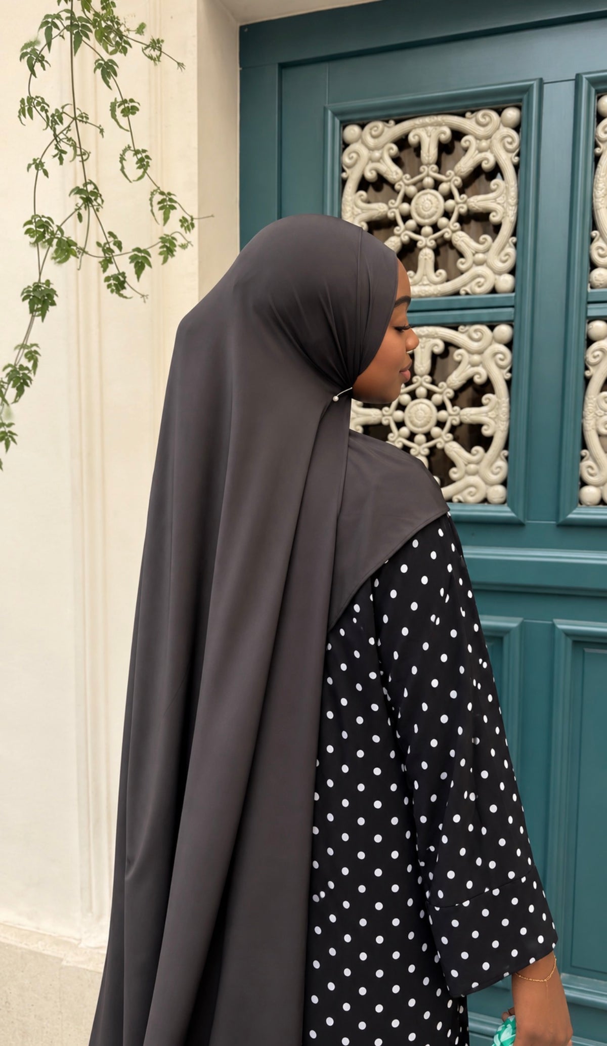 Layla Polka Dot Abaya