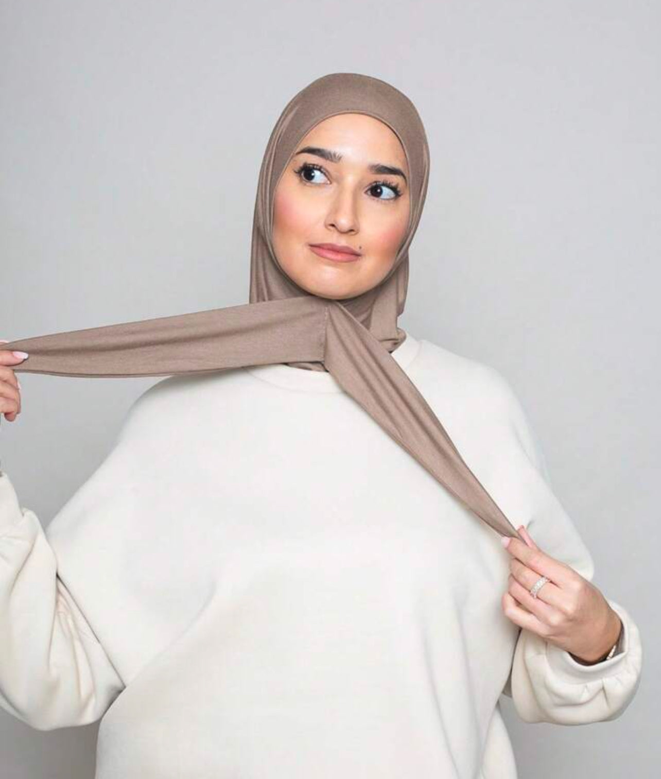 Clip Tie Back Hijabs