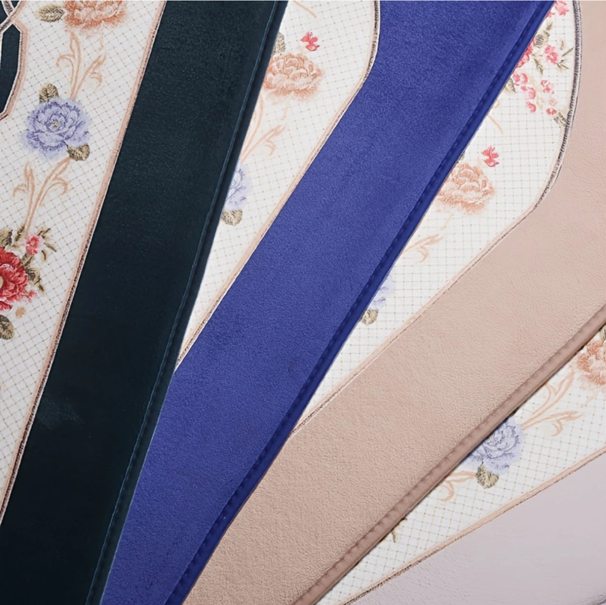 Plush Prayer Mat - Salam Fashion