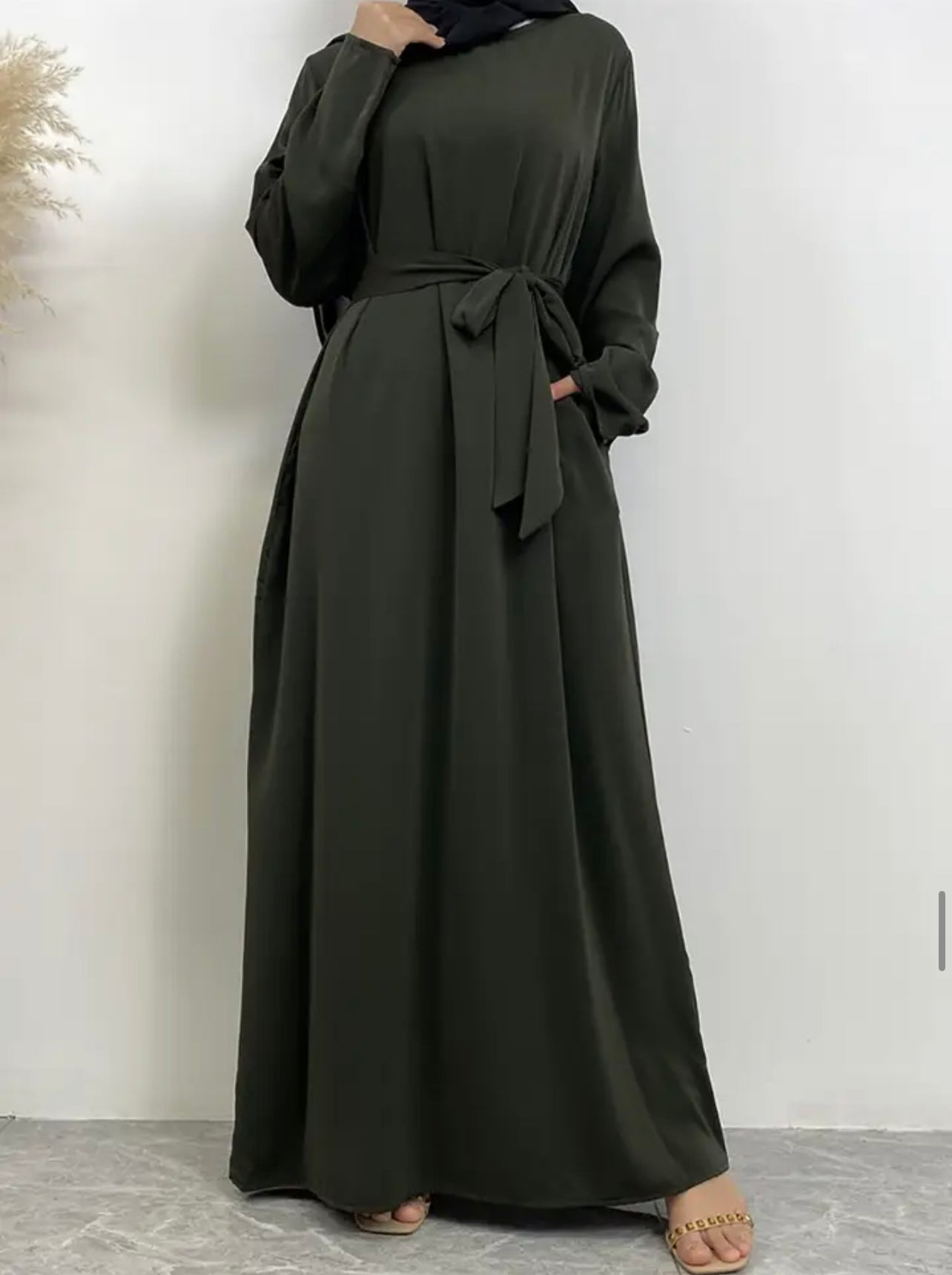 Classic Closed Abaya - Army Green - Salam Fashion