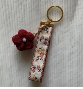 Pink Daisy Keychain