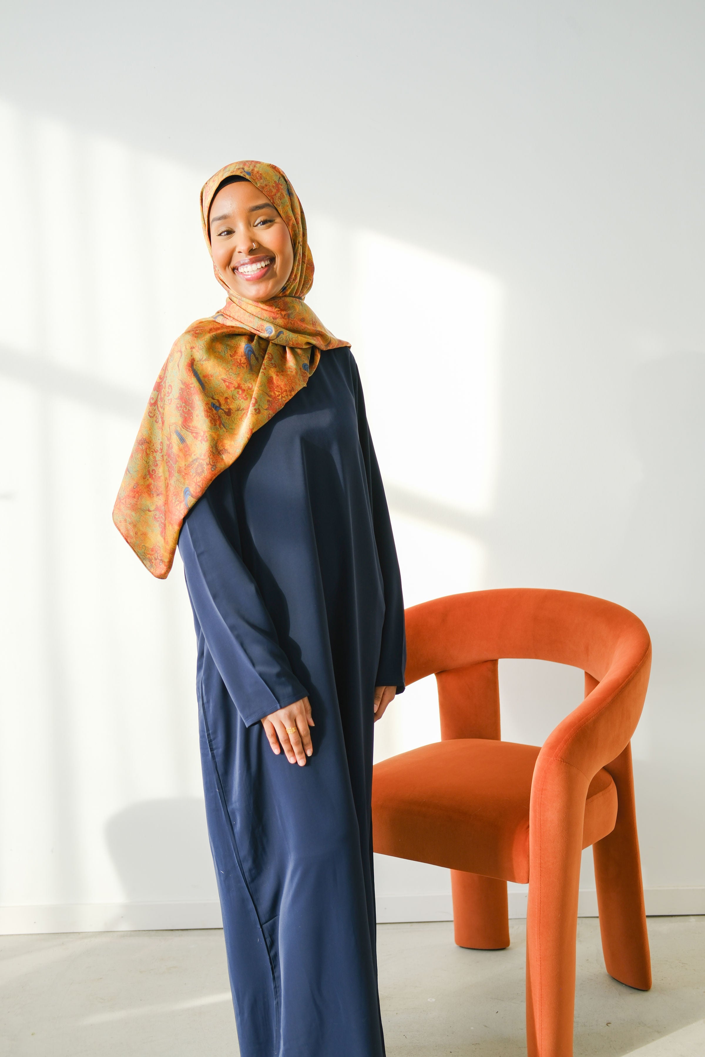 Classic Closed Abaya- Navy Blue - Salam Fashion