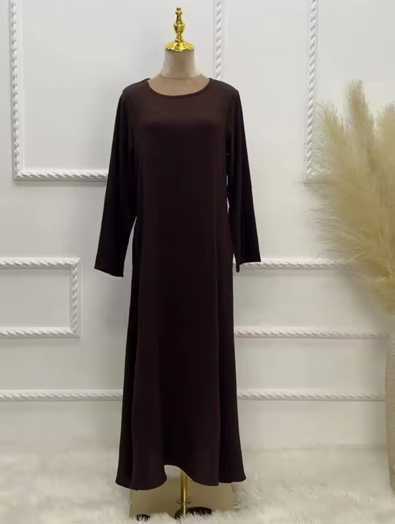 Lightweight Crepe Abaya with Pockets