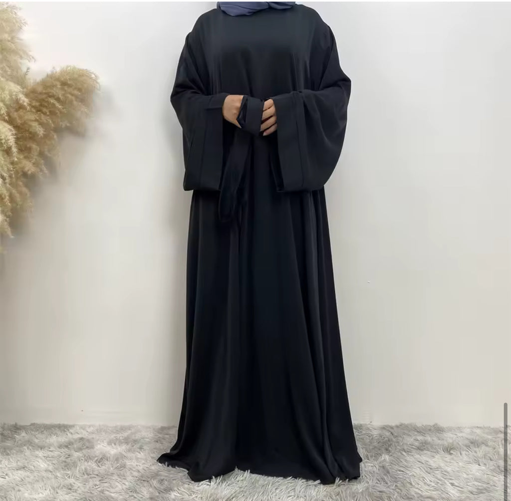 Luna Abaya