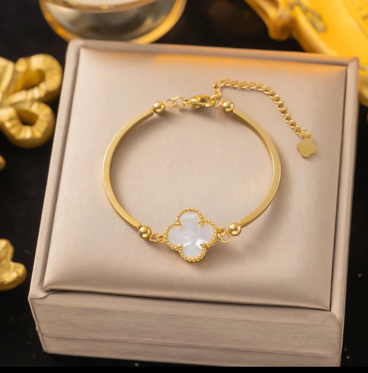 Clover Bracelet