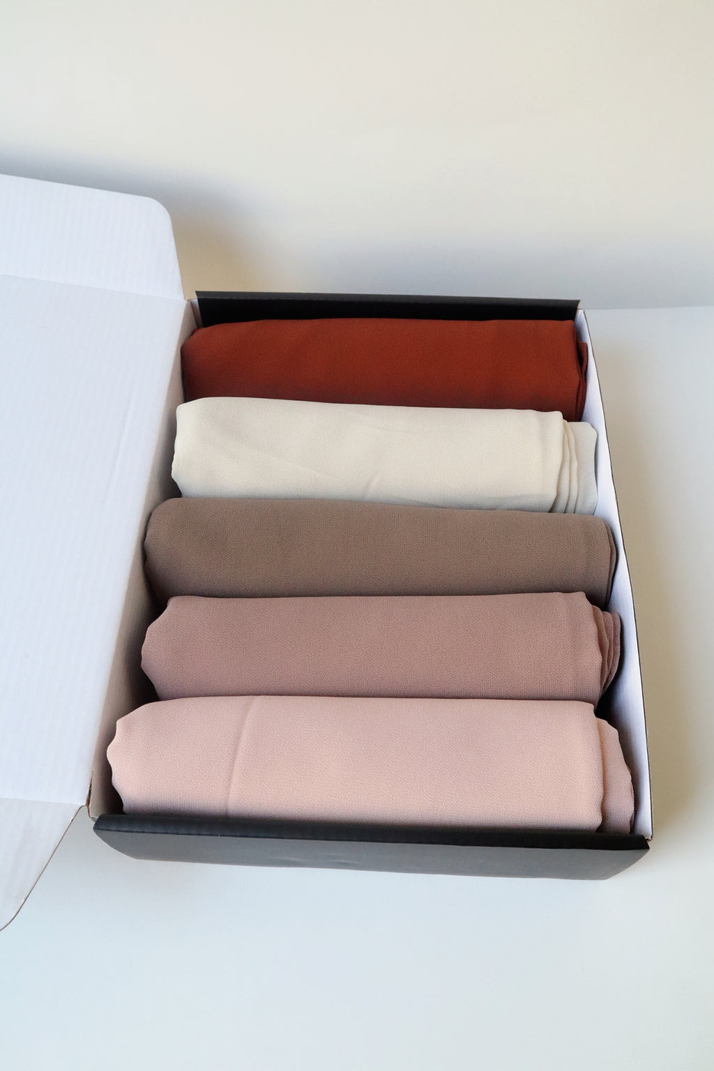 Hijab Gift Set: Nudes - Salam Fashion